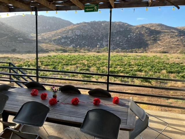 Casa Luna Vinedo * Valle de Guadalupe